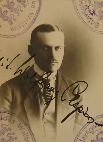 Файл:Клапье де Колонг Вольфганг Петрович.jpg