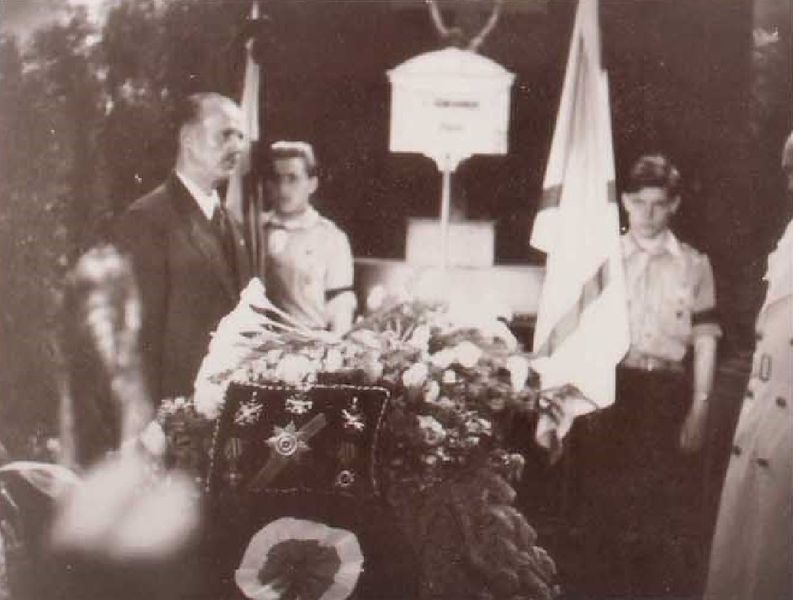 Файл:Похороны генерал-лейтенанта П. Глазенапа.jpg