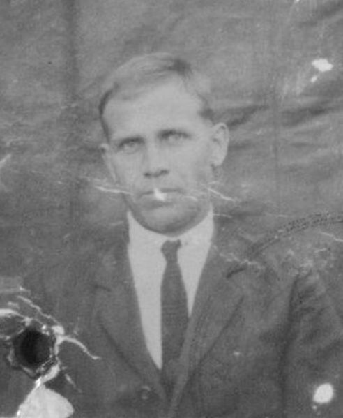 Файл:Кучеров Александр Васильевич, 1924.jpg