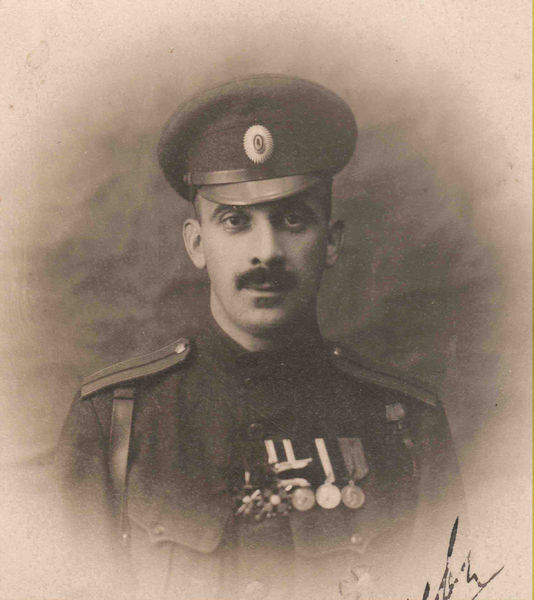 Файл:Капитан Ходнев Д.И..jpg