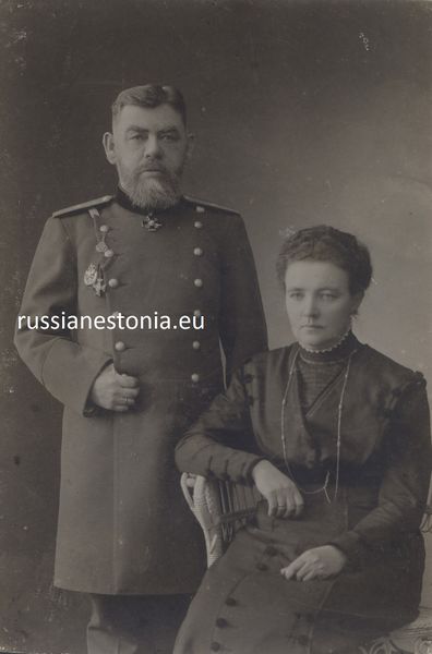Файл:Военный врач статский советник Булычев Петр Петрович и его жена Елена Оттовна. Город Ревель.jpg