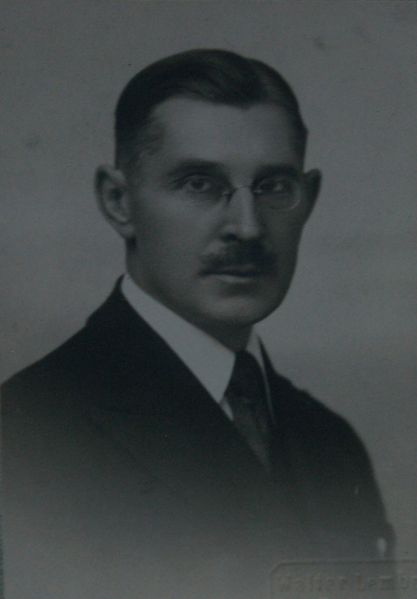 Файл:Владимир Сергеевич Утехин.jpg