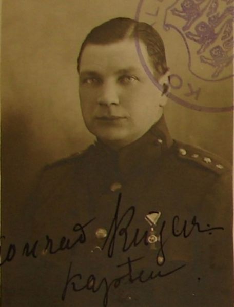 Файл:Капитан Конрад Кюглер.jpg