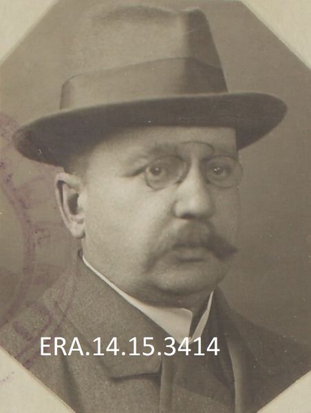 Файл:Зеля Роман Александрович фон.jpg