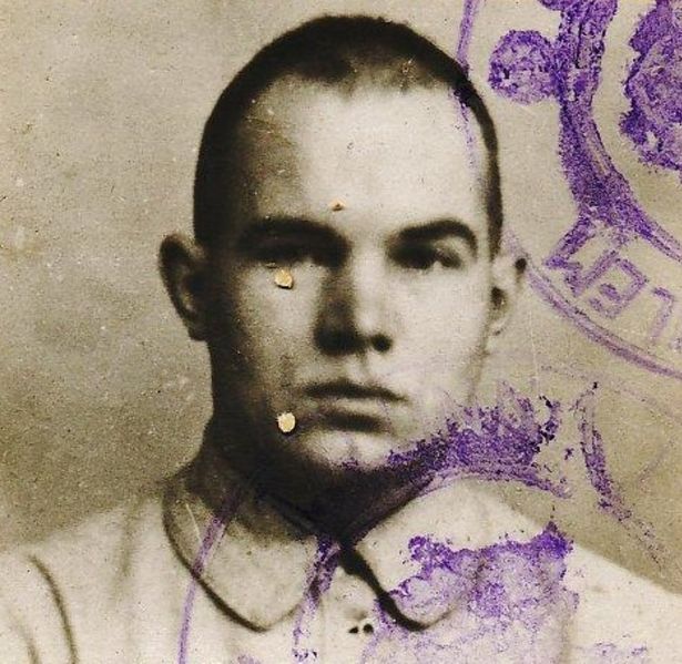 Файл:Лукьянов Константин Леонидович, 1921.jpg