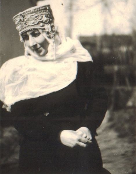 Файл:Карамзина Мария Владимировна. Кивиыли, 1930-е.jpg